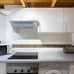 2 Bedrooms 1,5Bathrooms Furnished - Sol - Bright & Functional - Mintystay