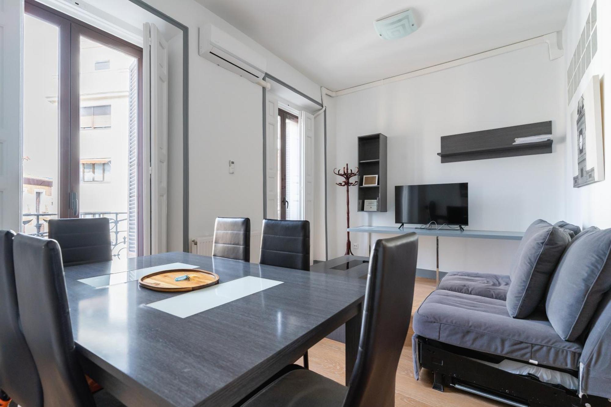 2 Bedrooms 1,5bathrooms Furnished - Sol - Bright & Functional - Mintystay Apartment