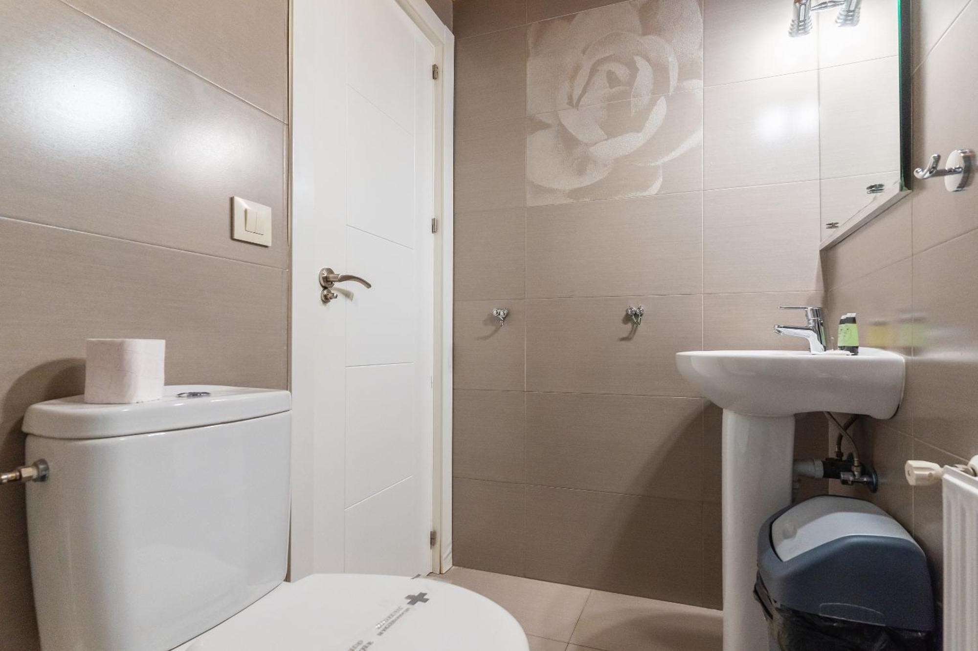 2 Bedrooms 1,5bathrooms Furnished - Sol - Bright & Functional - Mintystay Madrid