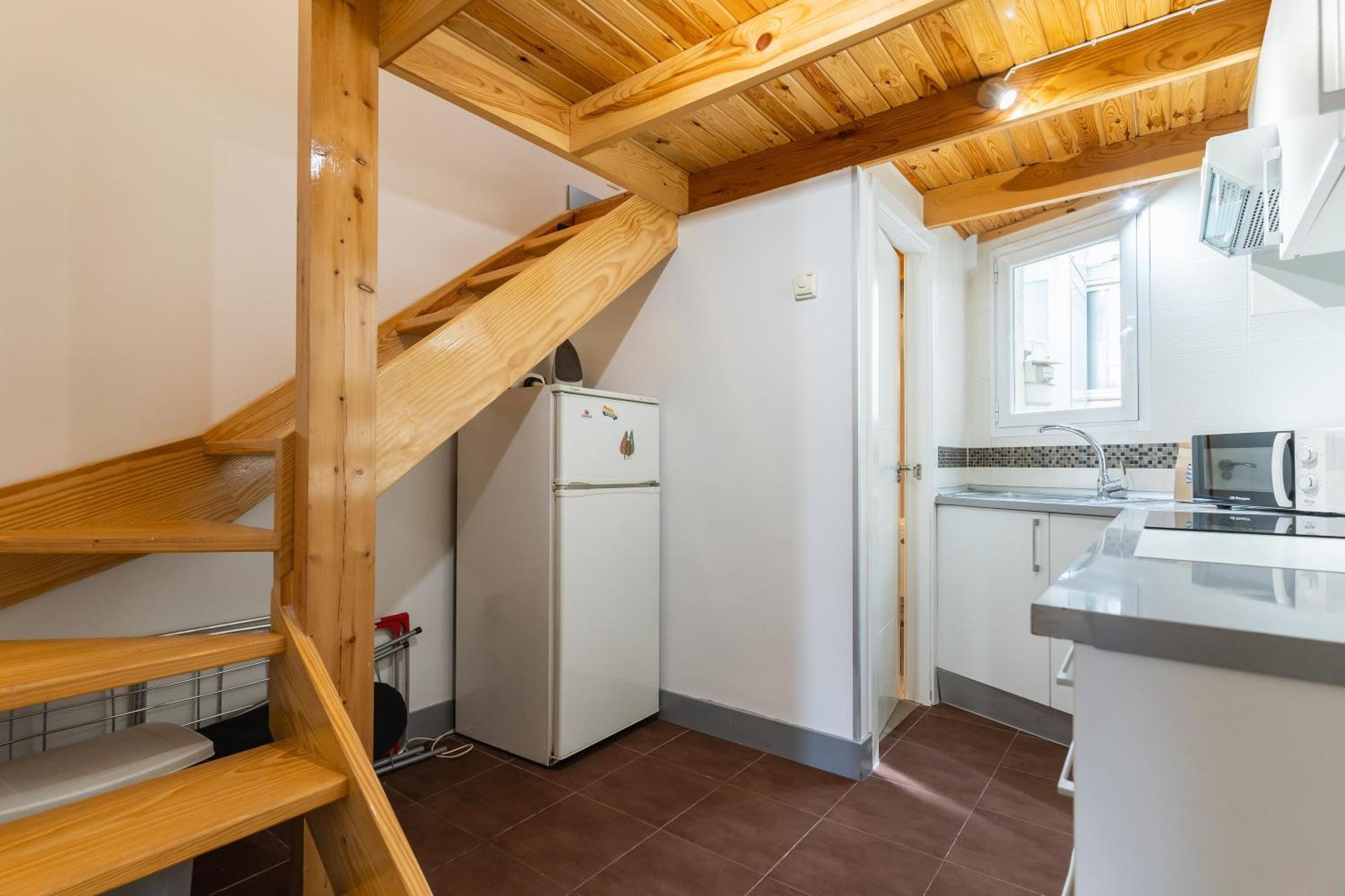 Apartment 2 Bedrooms 1,5bathrooms Furnished - Sol - Bright & Functional - Mintystay *
